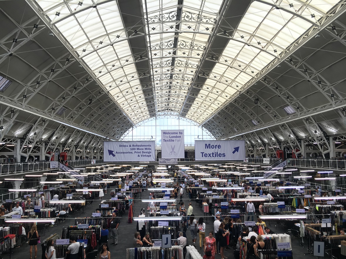 Cras a tortor ac nisl luctus lacinia. Donec viverra, augue vitae mollis vulputate, nisl - 939